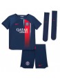 Otroški Nogometna dresi replika Paris Saint-Germain Kylian Mbappe #7 Domači 2023-24 Kratek rokav (+ hlače)